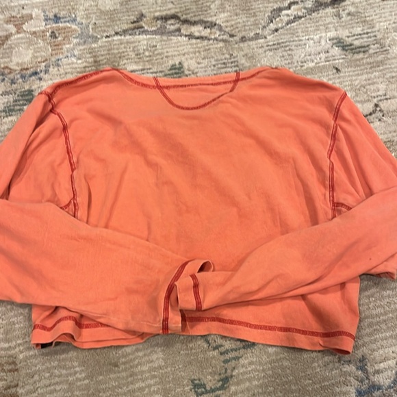 ❌SOLD❌ Urban Outfitters Out From Under Orange Cropped Long Sleeve. XS - Picture 4 of 4